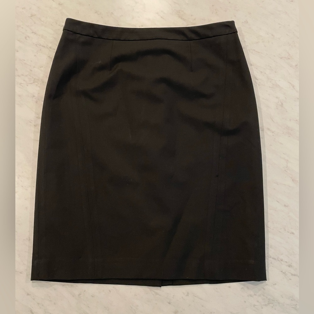 Halogen Nordstrom Black Slim Midi Pencil Skirt with Slit Size 4 EUC